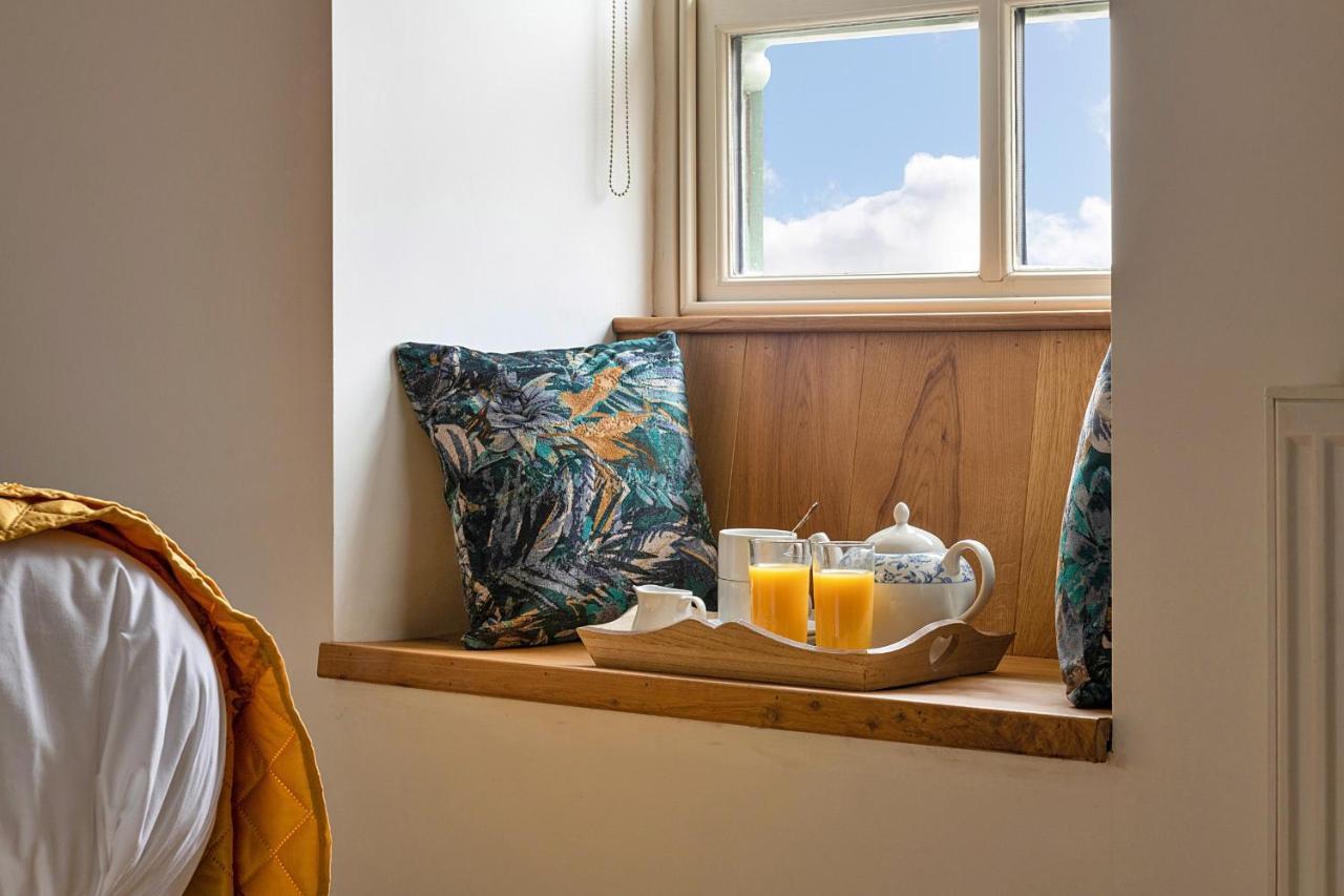 Finest Retreats - Moelis Granary - Luxury Cottage With Hot Tub Llandrillo Eksteriør bilde